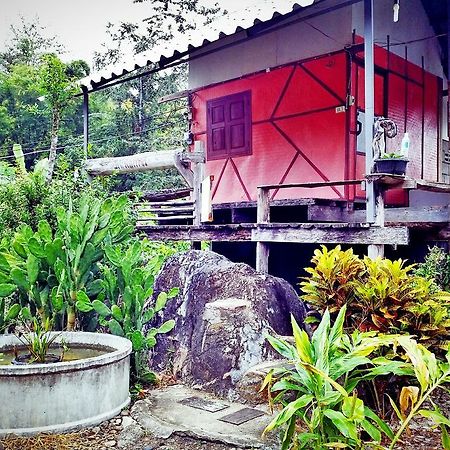 Baan Pai Likit Hotel Exterior foto