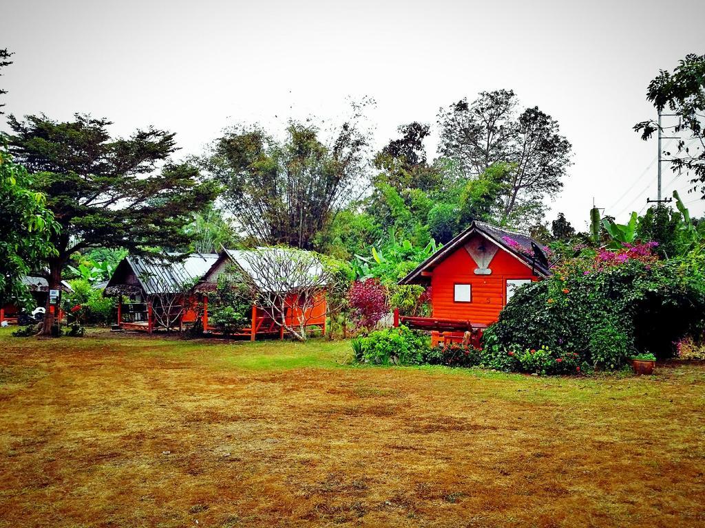 Baan Pai Likit Hotel Exterior foto
